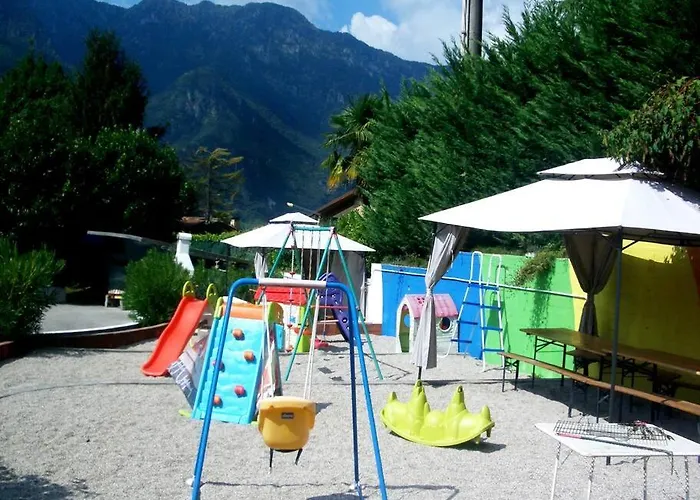 — Pool — Idro * Vesta