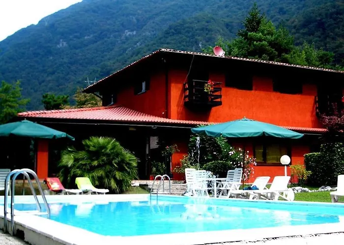 — Pool — Idro Σπίτι διακοπών Vesta